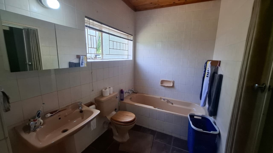 4 Bedroom Property for Sale in Panorama Free State